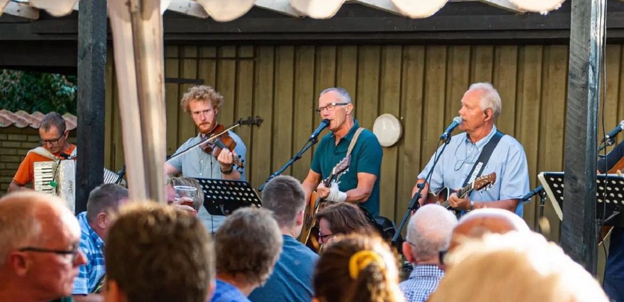 Eno Flier hos Læsø Slagteren - Læsø Kulturarvsdage 2025 september Østergaard KulturBB - foto Læsø Slagteren